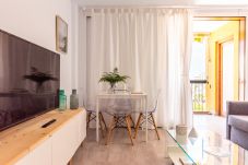Apartment in Adeje - HomeForGuest APT EN LA PLAYA, VISTAS MAR Y PISCINA