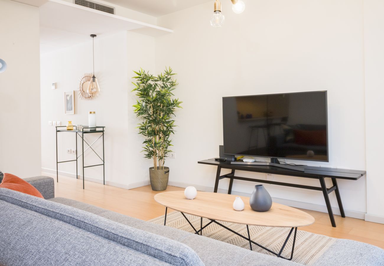 Apartment in Santa Cruz de Tenerife - HomeForGuest Design Attic Apartment, FREE parking