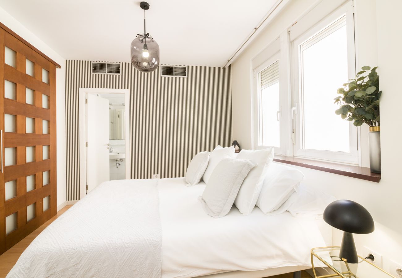 Apartment in Santa Cruz de Tenerife - HomeForGuest Design Attic Apartment, FREE parking