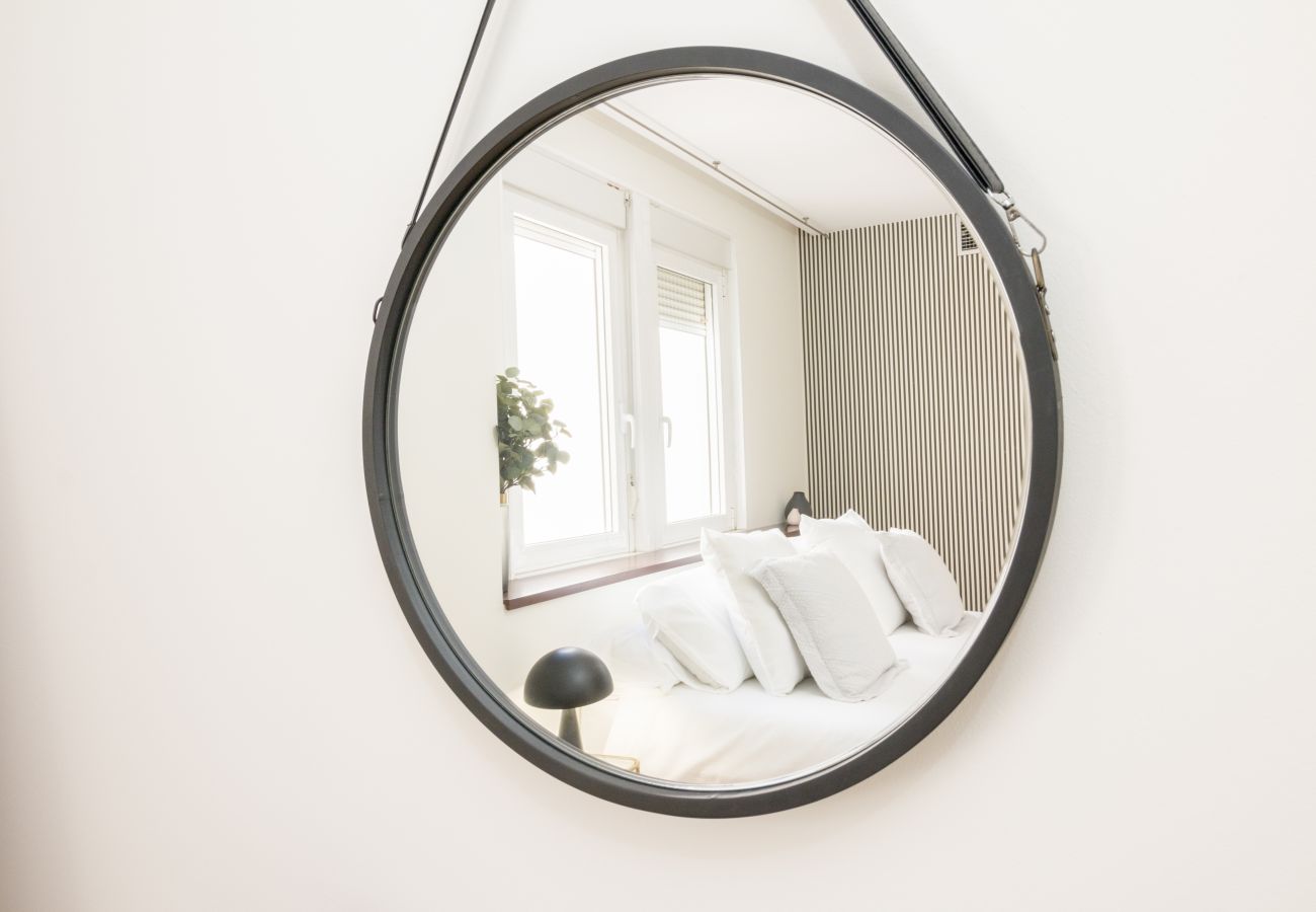 Apartment in Santa Cruz de Tenerife - HomeForGuest Design Attic Apartment, FREE parking