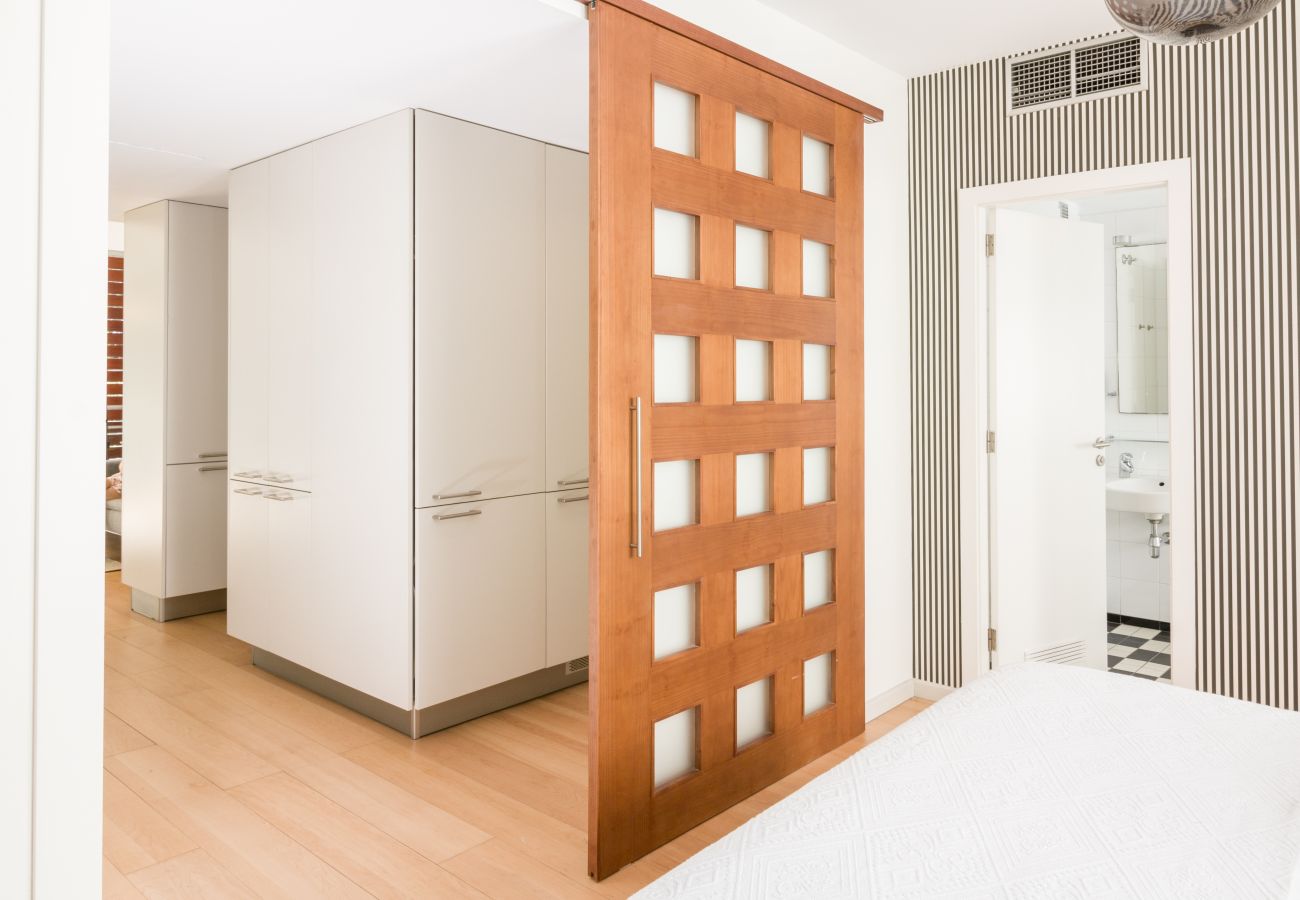 Apartment in Santa Cruz de Tenerife - HomeForGuest Design Attic Apartment, FREE parking