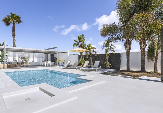 Villa in Playa Blanca - Villa Julia Villa in Playa Blanca - Villa Julia