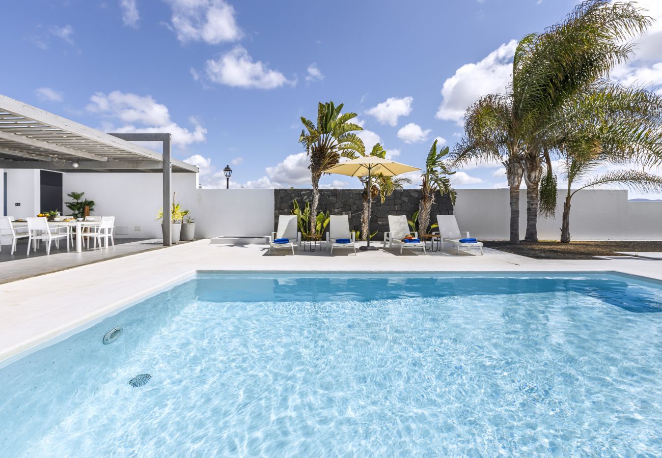 Villa in Playa Blanca - Villa Julia Villa in Playa Blanca - Villa Julia