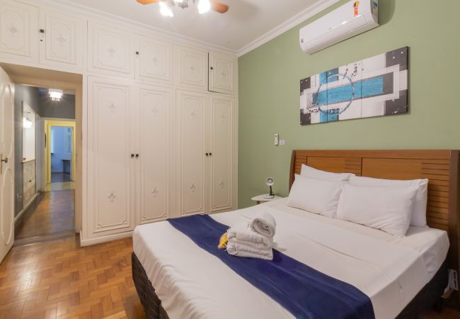 Apartment in Rio de Janeiro - 2 minutes from Copacabana beach | A306 Apartment in Rio de Janeiro - 2 minutes from Copacabana beach | A306