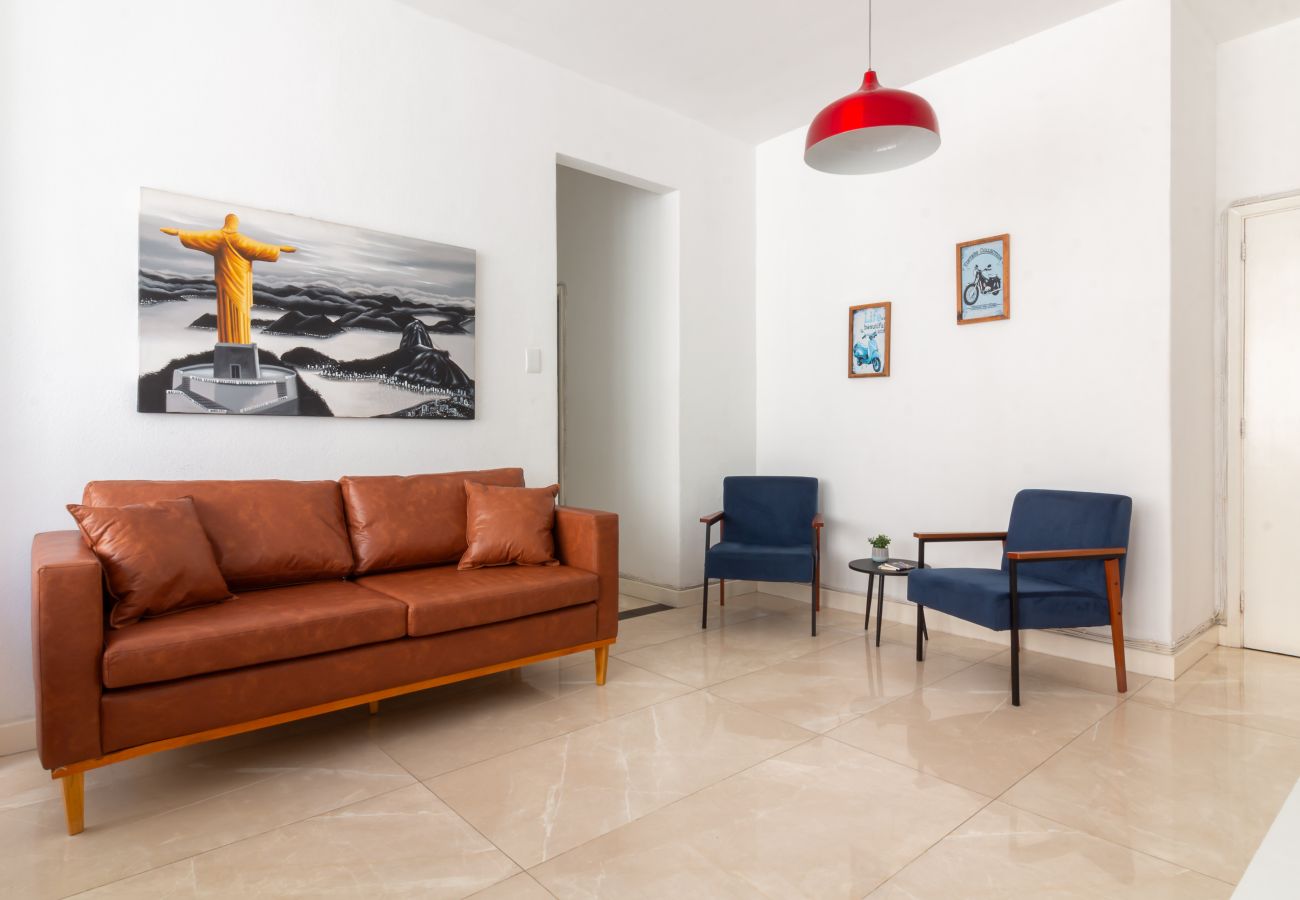 Apartment in Rio de Janeiro - Flat in Copacabana 4 minutes from the beach | SF704 
