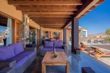 Villa in Antigua - Fuerteventura - Casa Altanntes: Heated Pool, 4000m² garden - HomeForGuest 