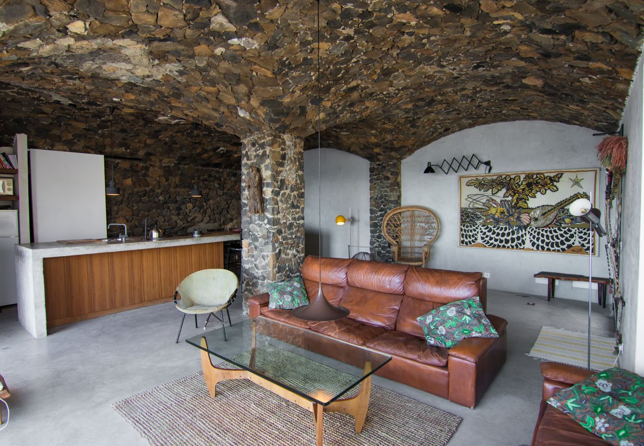 Apartment in Arico - HomeForGuest NextDoor Oasis: ocean front, terrace, natural pool- HomeForGuest