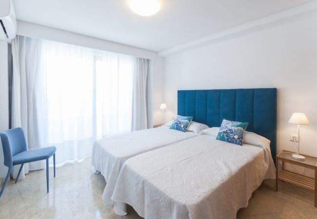 Apartment in Playa de Gandía - PRECIOSO APARTAMENTO SITUADO EN PRIMERA LÍNEA DE PLAYA Apartment in Playa de Gandía - PRECIOSO APARTAMENTO SITUADO EN PRIMERA LÍNEA DE PLAYA