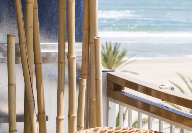 Apartment in Playa de Gandía - PRECIOSO APARTAMENTO SITUADO EN PRIMERA LÍNEA DE PLAYA Apartment in Playa de Gandía - PRECIOSO APARTAMENTO SITUADO EN PRIMERA LÍNEA DE PLAYA