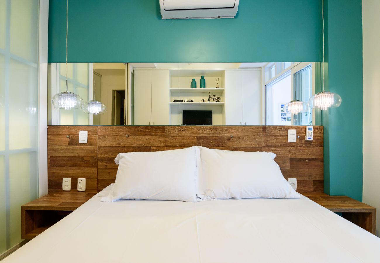 Apartment in Rio de Janeiro - Side sea view, 3min from the beach | PJ204