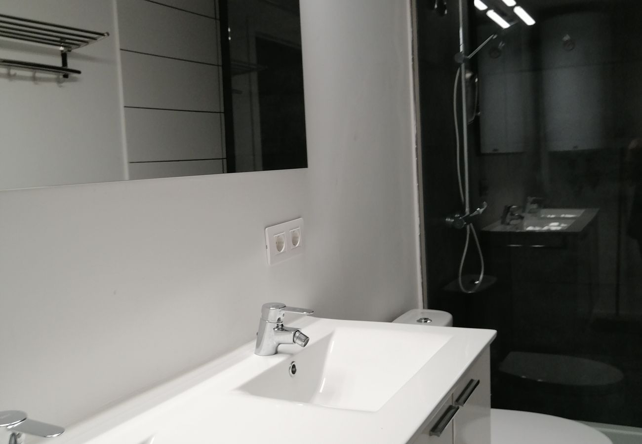 Apartment in Santa Cruz de Tenerife - Bioma Imperial Minimalist Loft