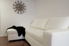 Apartment in Santa Cruz de Tenerife - HomeForGuest NEW* Bioma Imperial: Modern & Minimalist Loft