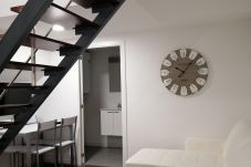 Apartment in Santa Cruz de Tenerife - HomeForGuest NEW* Bioma Imperial: Modern & Minimalist Loft