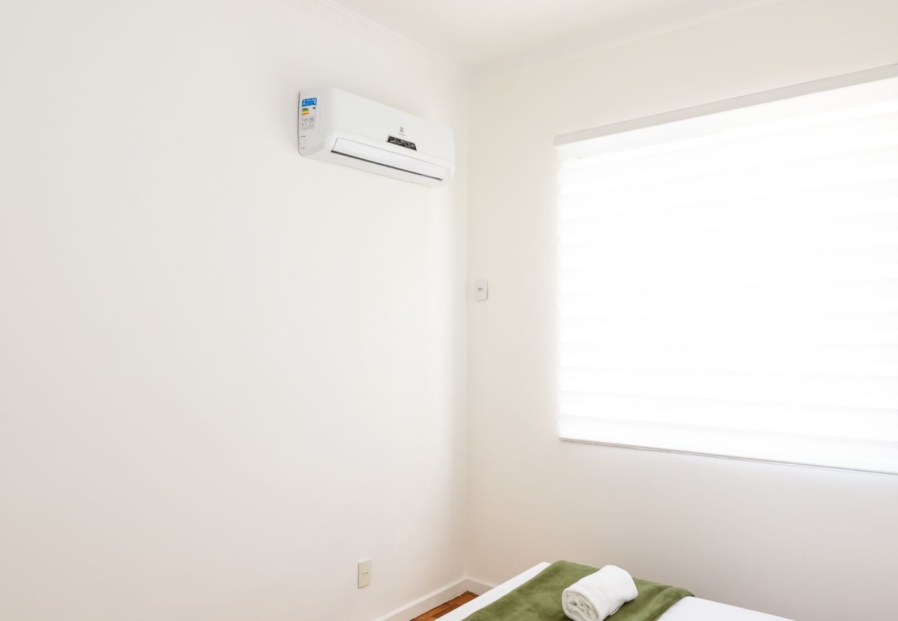 Apartment in Rio de Janeiro - 3 minutes from Ipanema beach | PM402