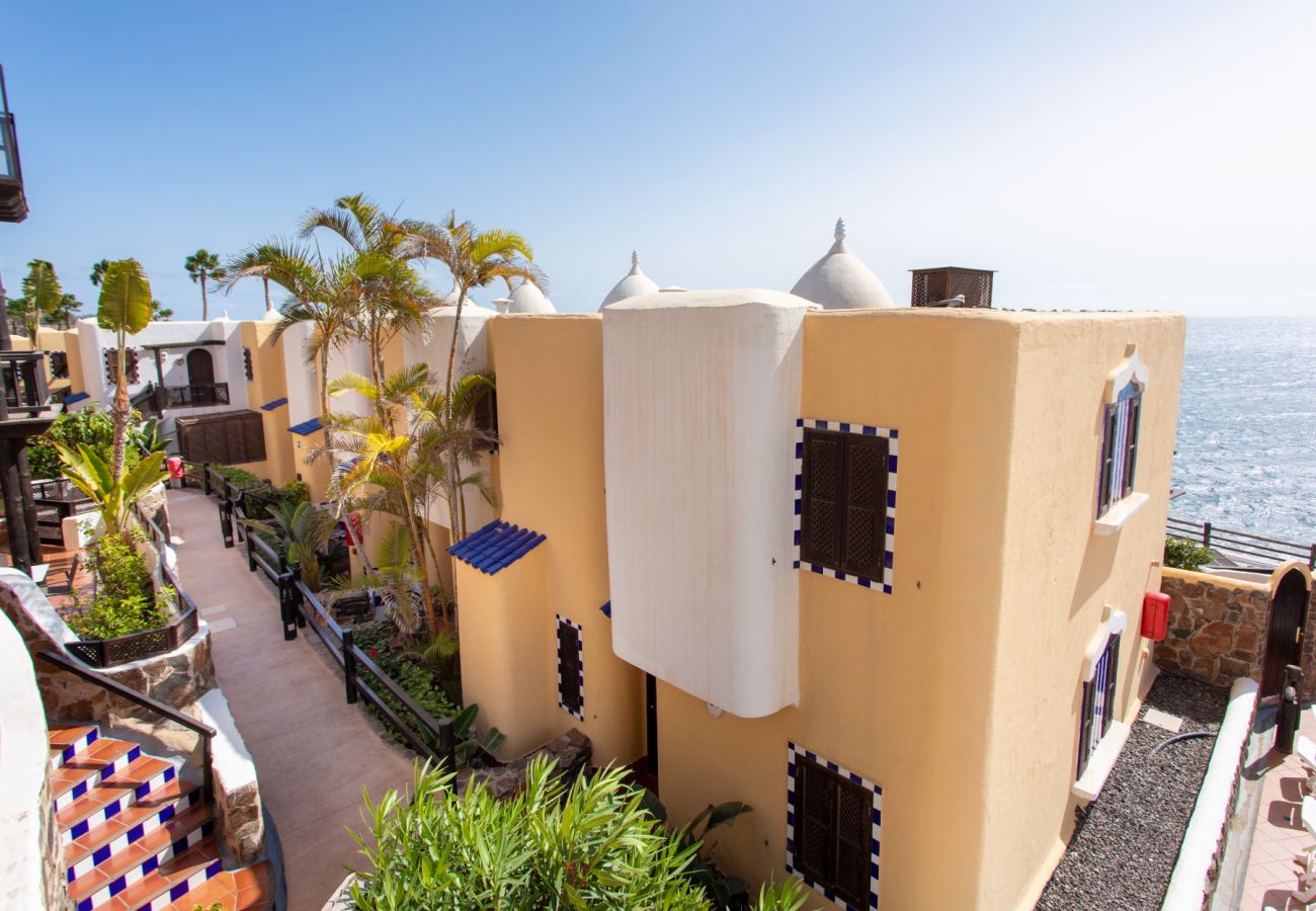 Apartment in San Bartolomé de Tirajana - Altamar 44 balcony&pool By CanariasGetaway 
