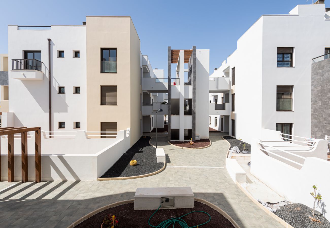 Apartment in Caleta de Fuste - Antigua - Apartamento con Terraza y piscina Pueblo Majorero