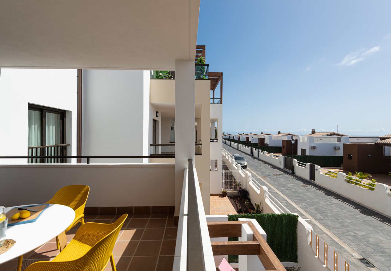 Apartment in Caleta de Fuste - Antigua - Apartamento con Terraza y piscina Pueblo Majorero