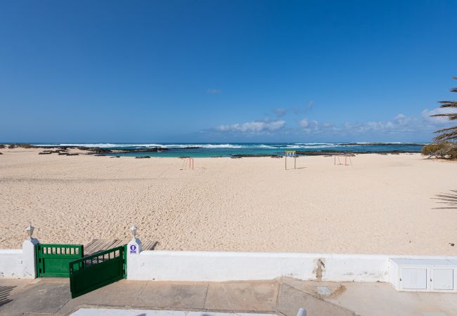 Apartment in La Oliva - Cotillo Beachfront Escape Apartment in La Oliva - Cotillo Beachfront Escape