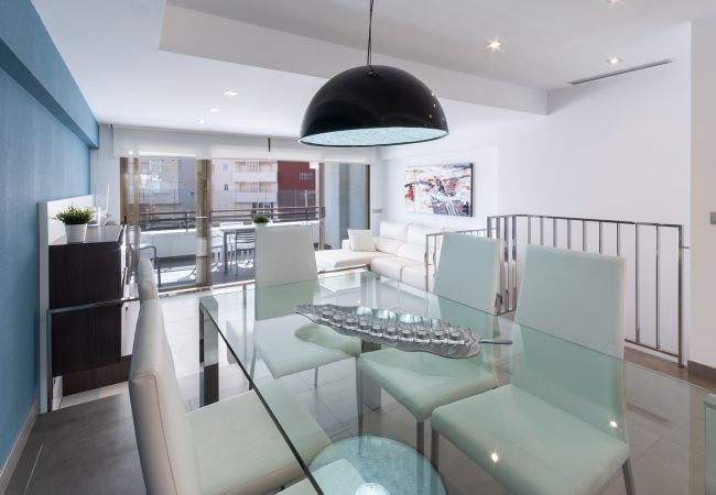Apartment in Playa de Gandía - Amazing Apartment in front of the Beach with sunny terrace. Airco. Apartment in Playa de Gandía - Amazing Apartment in front of the Beach with sunny terrace. Airco.