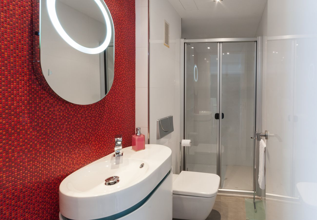 Apartment in Playa de Gandía - Amazing Apartment in front of the Beach with sunny terrace. - only families