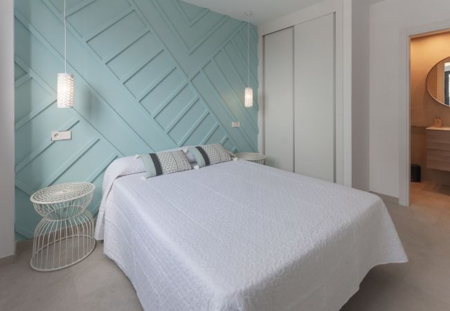 Apartment in Playa de Gandía - Amazing holidays in this  New condo mediterranean style. Wifi Apartment in Playa de Gandía - Amazing holidays in this  New condo mediterranean style. Wifi