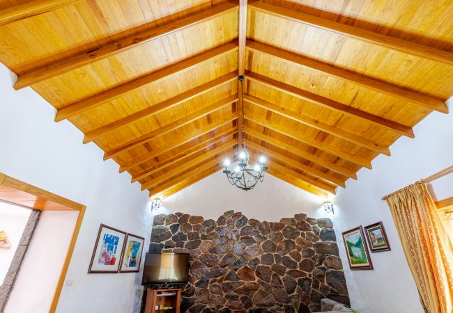 House in Moya - Mari House With Jacuzzi and BBQ by CanariasGetaway House in Moya - Mari House With Jacuzzi and BBQ by CanariasGetaway