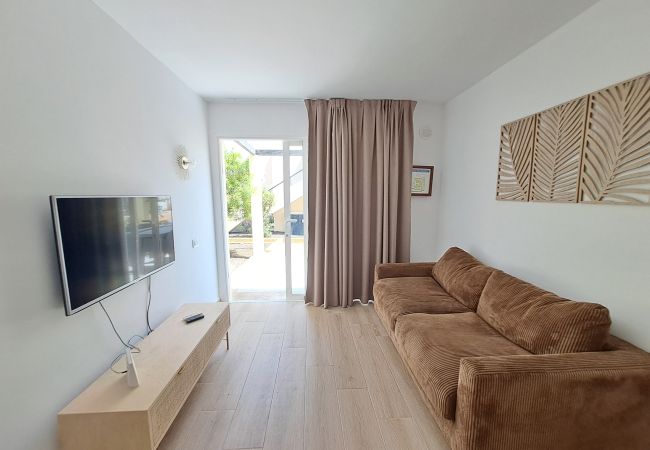 Apartment in Corralejo - Apartment with terrace, swimming pool and beachfront in Corralejo - Home For Guest Apartment in Corralejo - Apartment with terrace, swimming pool and beachfront in Corralejo - Home For Guest