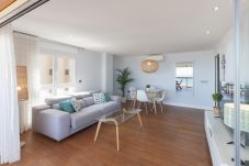 Apartment in Playa de Gandía - Luxurious and Beautiful three Bedroom Beachfront Property