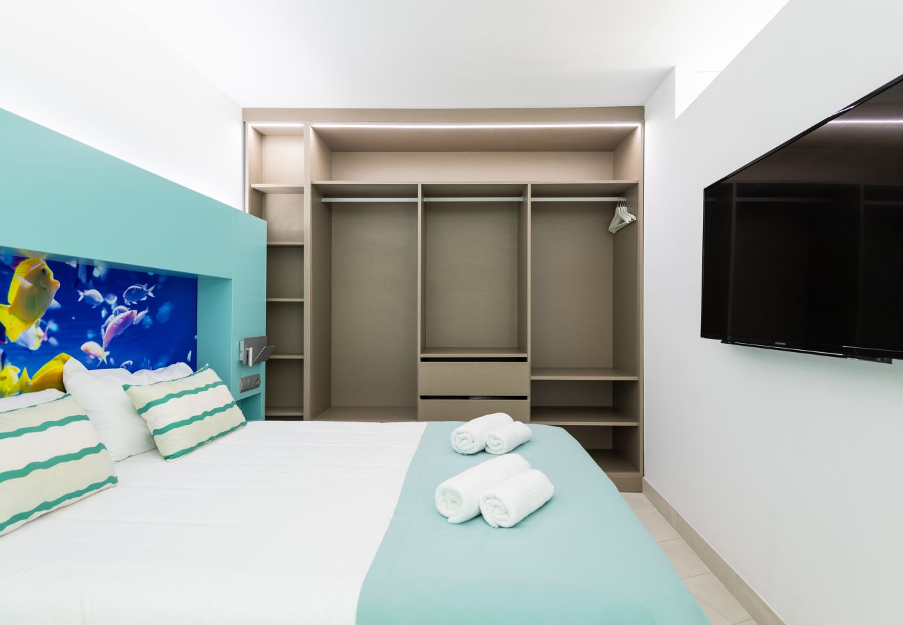 Apartment in Las Palmas de Gran Canaria - Edison Building 201 By CanariasGetaway 