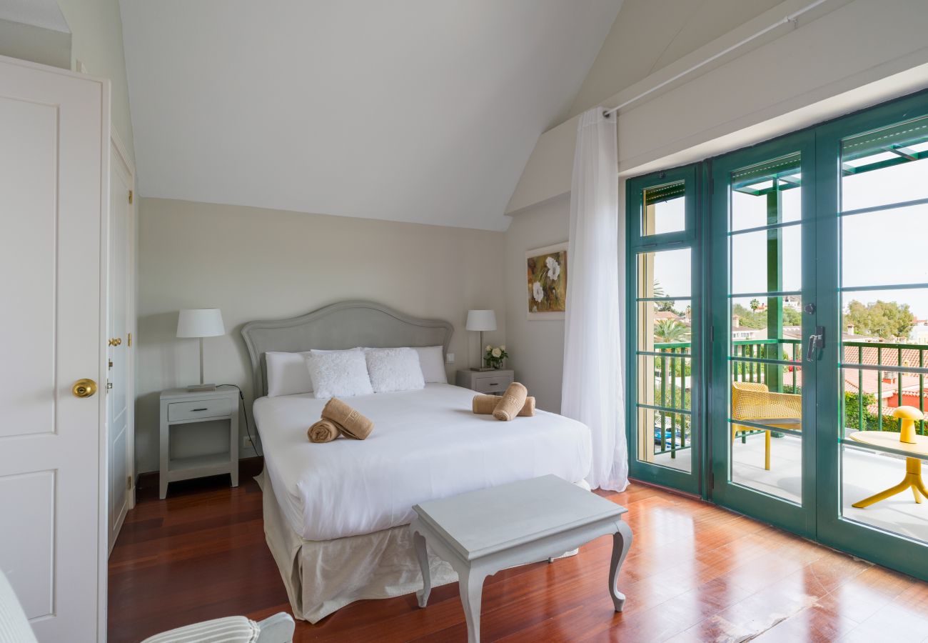 House in Santa Brígida - House with cozy garden BBQ 