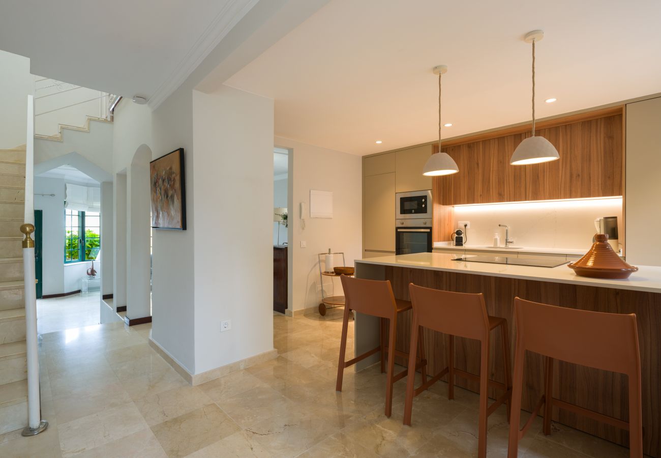 House in Santa Brígida - House with cozy garden BBQ 
