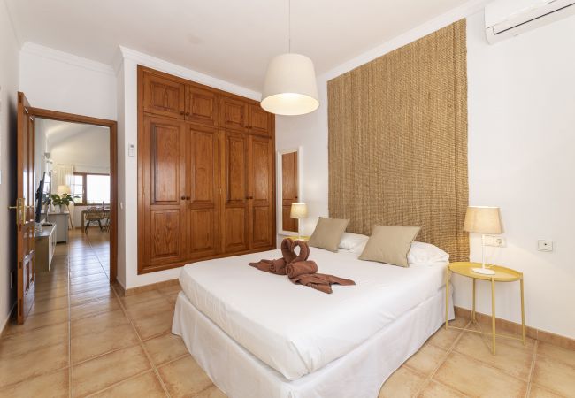 Villa in Tías - Villa 21, luxurious villa with heated pool  Villa in Tías - Villa 21, luxurious villa with heated pool