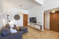 Villa in Tías - Villa 21, luxurious villa with heated pool 