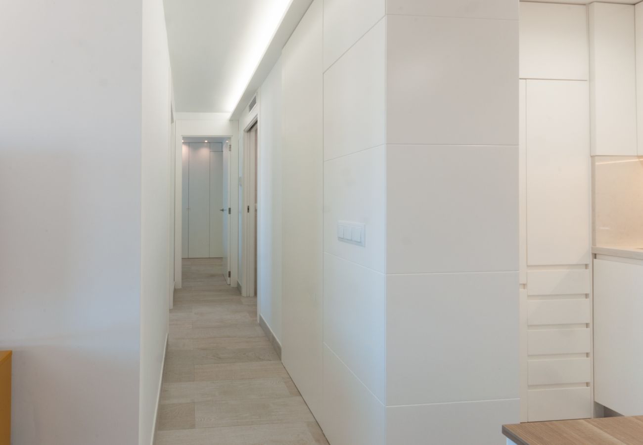 Apartment in Playa de Gandía - Elegant 2-bedroom family apartment, swimming pools and sea views - FAMILIES ONLY