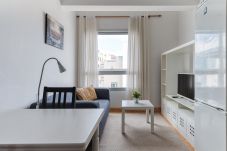 Apartment in Las Palmas de Gran Canaria - HomeForGuest Two-bedroom Apartment in the heart of Triana