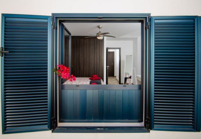 House in Playa Blanca - La niña bonita - poolside villa with sea views House in Playa Blanca - La niña bonita - poolside villa with sea views