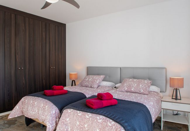 House in Playa Blanca - La niña bonita - poolside villa with sea views House in Playa Blanca - La niña bonita - poolside villa with sea views