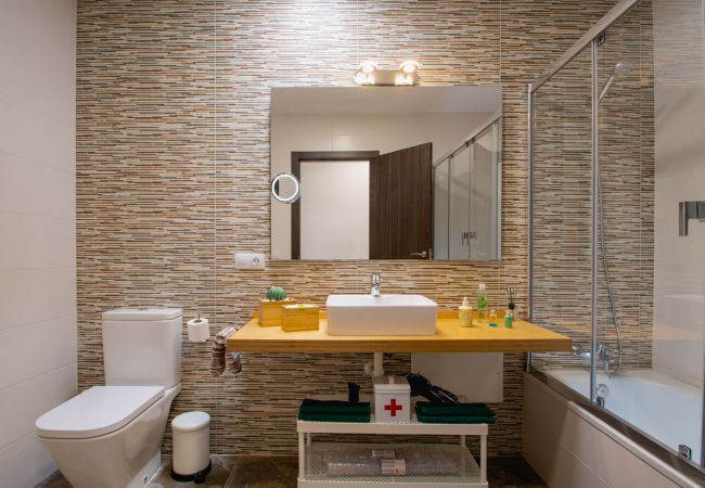 House in Playa Blanca - La niña bonita - poolside villa with sea views House in Playa Blanca - La niña bonita - poolside villa with sea views