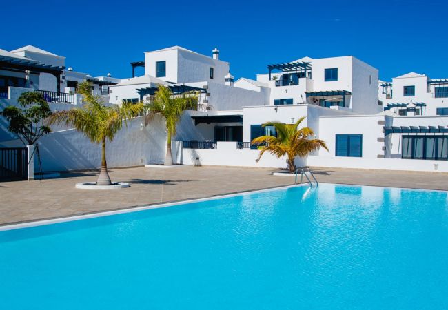 House in Playa Blanca - La niña bonita - poolside villa with sea views House in Playa Blanca - La niña bonita - poolside villa with sea views