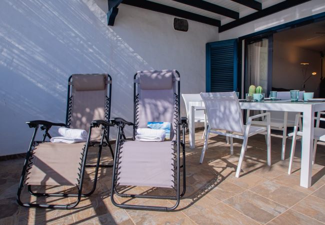House in Playa Blanca - La niña bonita - poolside villa with sea views House in Playa Blanca - La niña bonita - poolside villa with sea views