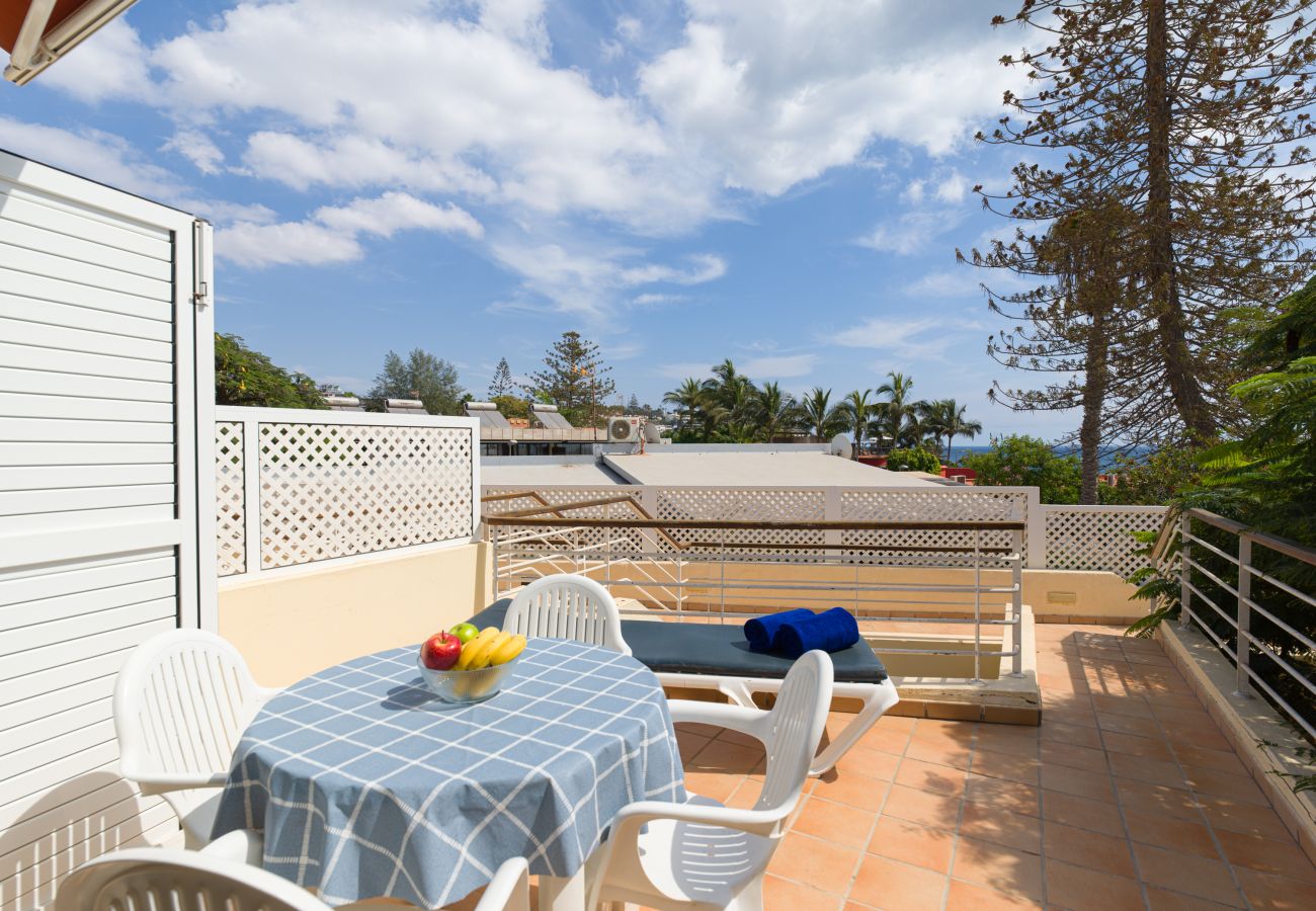 Apartment in San Bartolomé de Tirajana - HomeForGuest Modern Apartment in San Agustin 2 min from the beach