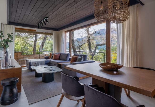  in San Carlos de Bariloche -  CIPRES 01  Exclusive lake and mountain view