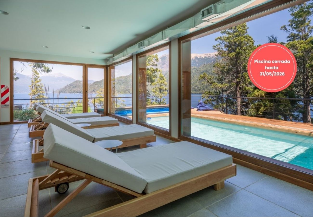 Apartment in San Carlos de Bariloche - Suites del Lago. Cipres 01: 1 bedroom apart lake view