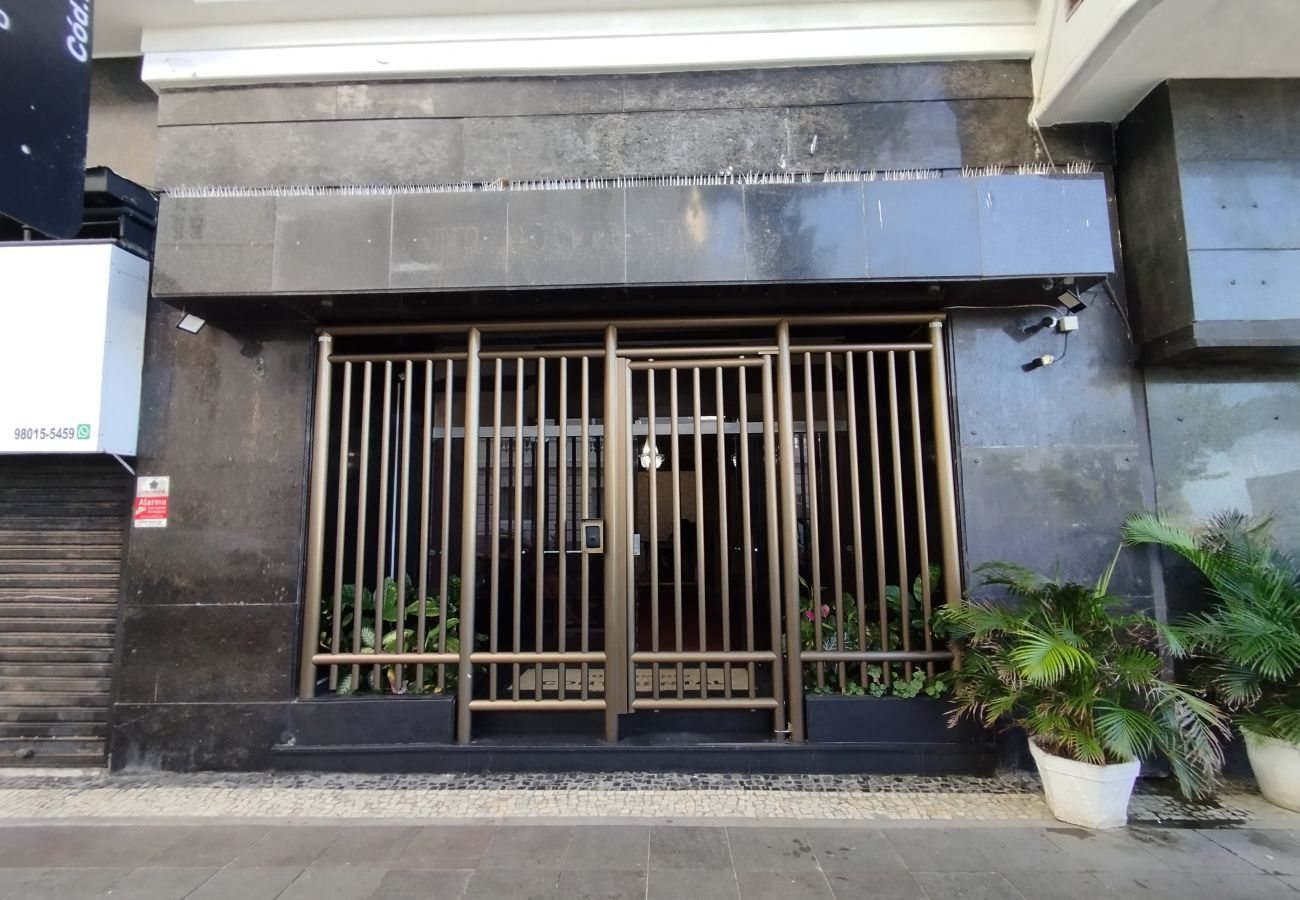 Apartment in Rio de Janeiro - Copacabana beach view | RD1003 Z4