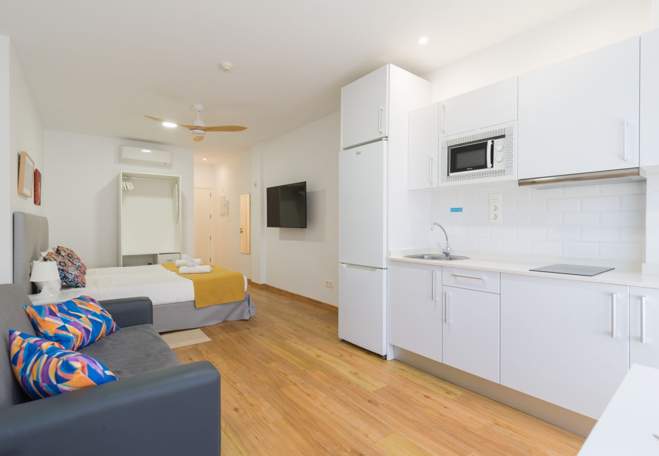 Studio in Las Palmas de Gran Canaria - OK Las Canteras 5B by CanariasGetaway Studio in Las Palmas de Gran Canaria - OK Las Canteras 5B by CanariasGetaway