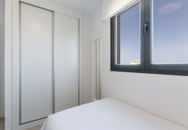 Apartment in Playa de Gandía - Apartamento a estrenar a escasos metros del Mar-ALQUILER SOLO FAMILIAS Apartment in Playa de Gandía - Apartamento a estrenar a escasos metros del Mar-ALQUILER SOLO FAMILIAS