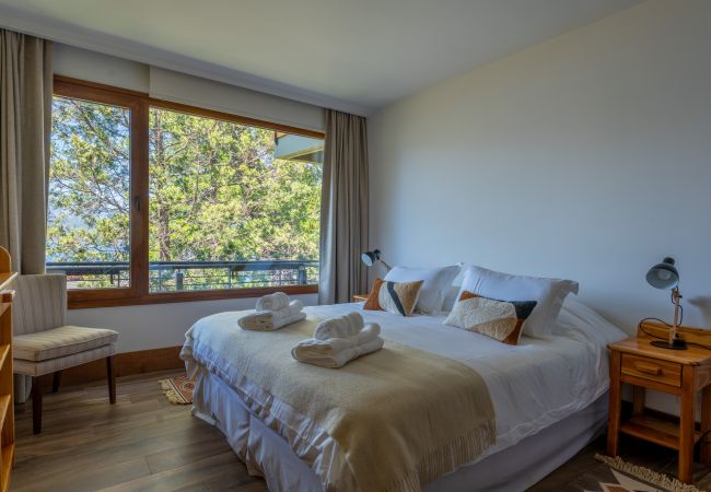 Apartment in San Carlos de Bariloche - LENGA 1 C – Lake view from first floor Apartment in San Carlos de Bariloche - LENGA 1 C – Lake view from first floor