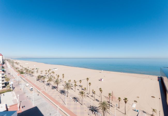 Apartment in Playa de Gandía - Apartment for a Premium holidays face to the Sea Apartment in Playa de Gandía - Apartment for a Premium holidays face to the Sea
