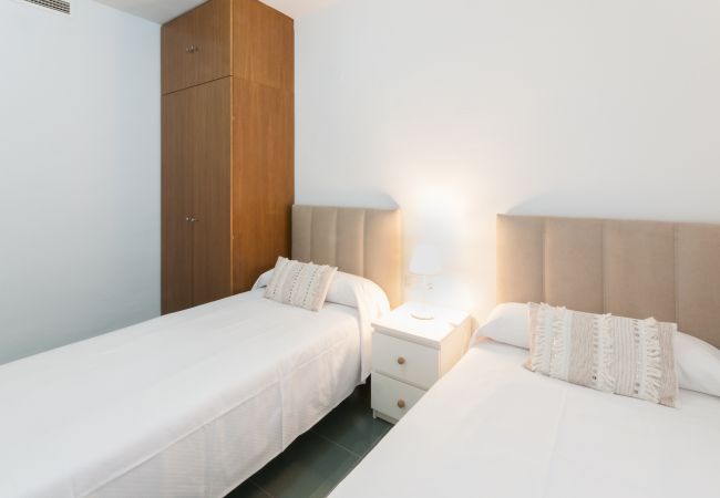 Apartment in Playa de Gandía - Apartment for a Premium holidays face to the Sea Apartment in Playa de Gandía - Apartment for a Premium holidays face to the Sea