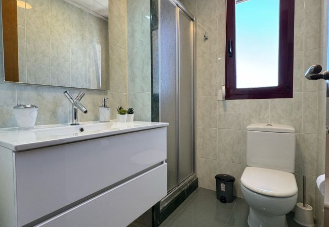 Apartment in Playa de Gandía - Apartment for a Premium holidays face to the Sea Apartment in Playa de Gandía - Apartment for a Premium holidays face to the Sea